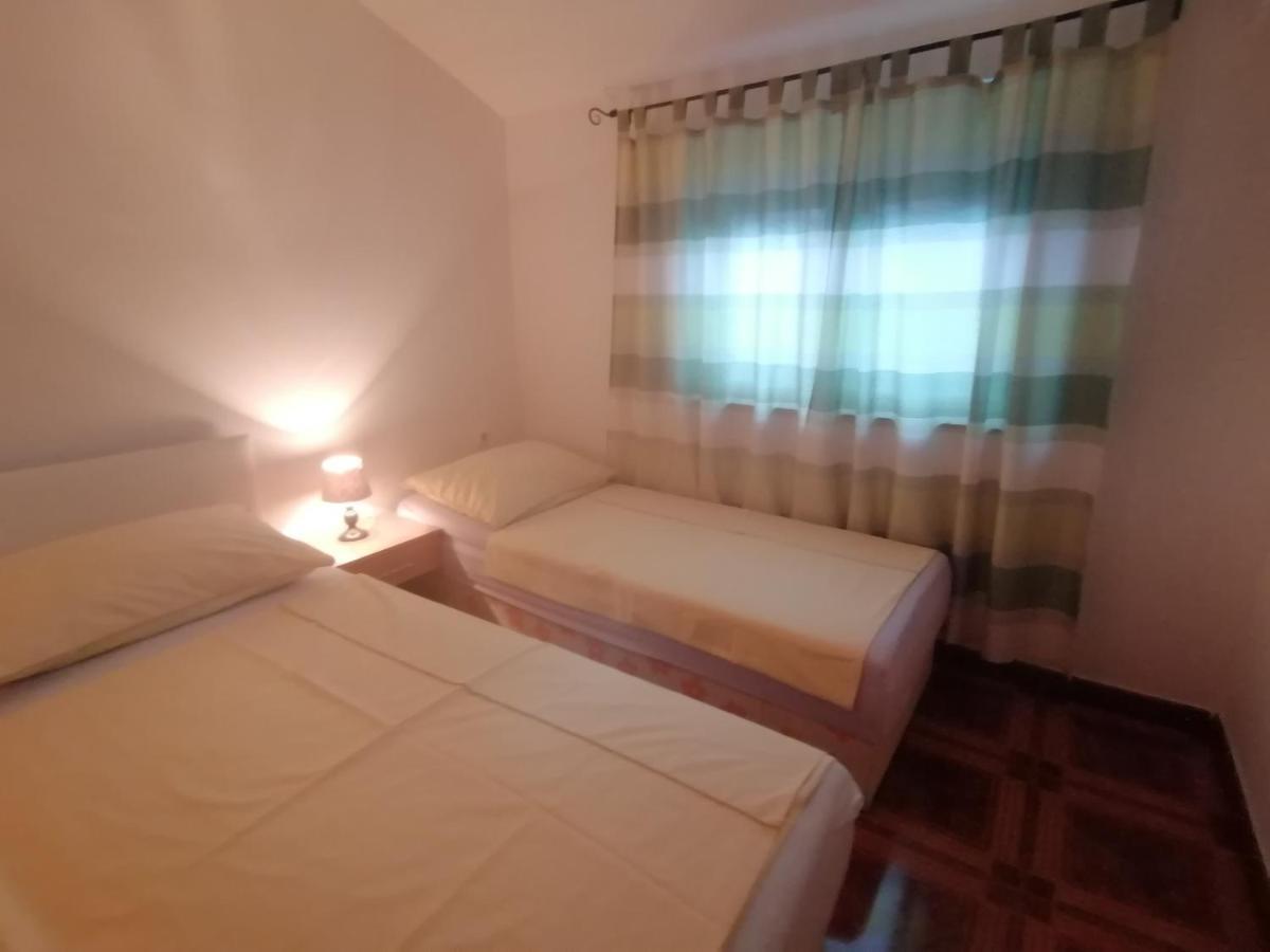 Apartmani Ivana Senj Сен Екстериор снимка