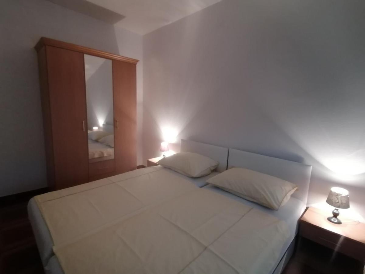 Apartmani Ivana Senj Сен Екстериор снимка